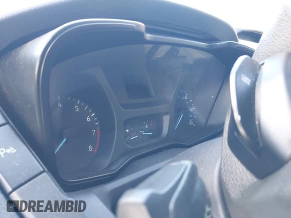 ✅ 2015 Ford Transit XL • VIN: 1FBZX2YM5FKA53431 • Lot: 41642635. Wystawiony na IAAI z przebiegiem Nie podano. Bezpłatny archiwum sprzedaży aukcyjnych z USA i szczegółowy raport historii pojazdu na DreamBid. Zdjęcie 16.