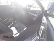 ✅ 2013 Smart fortwo Pure • VIN: WMEEJ3BA3DK693314 • Lot: 43107016. Wystawiony na IAAI z przebiegiem 84 397 mil. Bezpłatny archiwum sprzedaży aukcyjnych z USA i szczegółowy raport historii pojazdu na DreamBid. Zdjęcie 5.