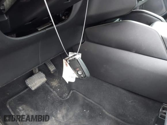 ✅ 2020 Ford Escape SE • VIN: 1FMCU9G61LUB85362 • Lot: 43185187. Wystawiony na IAAI z przebiegiem 42 293 mil. Bezpłatny archiwum sprzedaży aukcyjnych z USA i szczegółowy raport historii pojazdu na DreamBid. Zdjęcie 11.