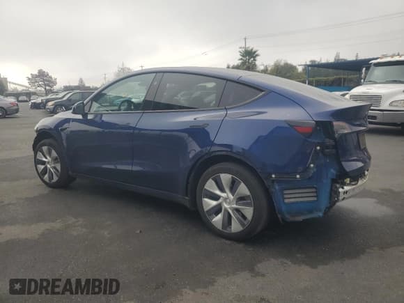 ✅ 2024 Tesla Model Y • VIN: 7SAYGDED0RF076563 • Lot: 91696905. Wystawiony na Copart z przebiegiem 17 692 mil. Bezpłatny archiwum sprzedaży aukcyjnych z USA i szczegółowy raport historii pojazdu na DreamBid. Zdjęcie 2.