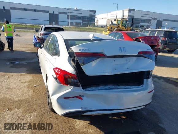 ✅ 2023 Honda Civic Sport • VIN: 2HGFE2F56PH543452 • Lot: 43480288. Wystawiony na IAAI z przebiegiem 36 984 mil. Bezpłatny archiwum sprzedaży aukcyjnych z USA i szczegółowy raport historii pojazdu na DreamBid. Zdjęcie 3.