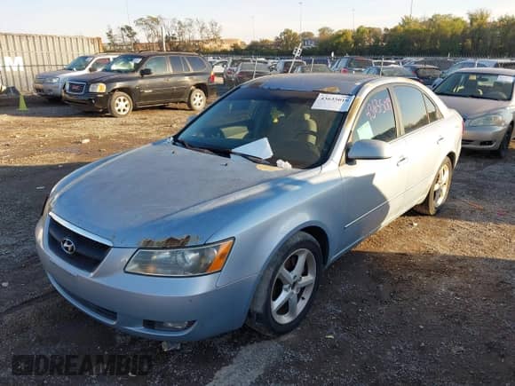 ✅ 2007 Hyundai Sonata SE • VIN: 5NPEU46F87H176319 • Lot: 43635019. Listed on IAAI with 202,162 mi. Free auction sales archive from the USA and detailed vehicle history report at DreamBid. Image 6.
