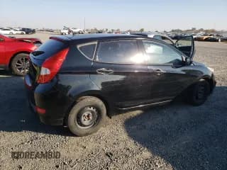 ✅ 2017 Hyundai Accent SE • VIN: KMHCT5AEXHU355446 • Лот: 79908054. Опубликован ранее на Copart с пробегом 43 742 миль. Бесплатный доступ к архиву аукционных продаж из США и подробный отчёт об истории автомобиля на DreamBid. Изображение 3.