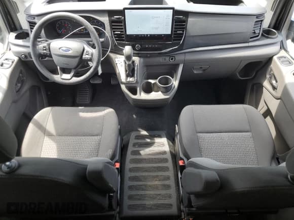 ✅ 2024 Ford Transit Passenger XL • VIN: 1FBAX2C87RKA89021 • Lot: 54859575. Listed on Copart with 28,791 mi. Free auction sales archive from the USA and detailed vehicle history report at DreamBid. Image 8.