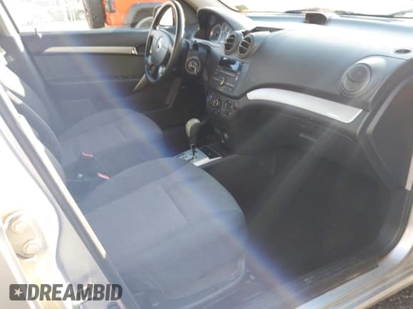 ✅ 2011 Chevrolet Aveo LS • VIN: KL1TD5DE0BB186304 • Лот: 43698462. Опубликован ранее на IAAI с пробегом 92 409 миль. Бесплатный доступ к архиву аукционных продаж из США и подробный отчёт об истории автомобиля на DreamBid. Изображение 5.