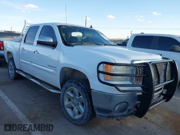 ✅ 2012 GMC Sierra 1500 SLE • VIN: 3GTP2VE7XCG153156 • Lot: 43683972. Listed on IAAI with 253,934 mi. Free auction sales archive from the USA and detailed vehicle history report at DreamBid. Image 1.