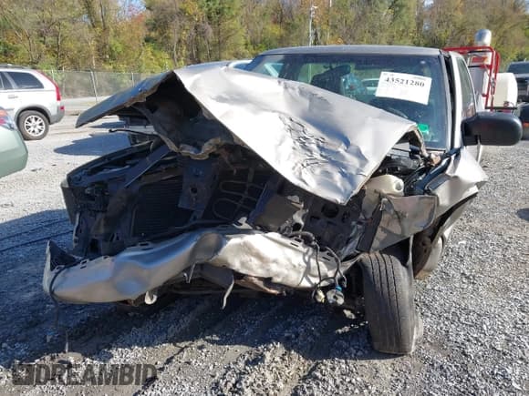 ✅ 2000 Chevrolet S-10 • VIN: 1GCCS144XYK160171 • Лот: 43521280. Опубликован ранее на IAAI с пробегом 95 000 миль. Бесплатный доступ к архиву аукционных продаж из США и подробный отчёт об истории автомобиля на DreamBid. Изображение 6.