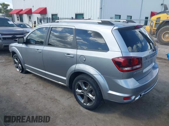 ✅ 2017 Dodge Journey Crossroad Plus • VIN: 3C4PDCGB7HT617499 • Лот: 42531173. Опубликован ранее на IAAI с пробегом 176 182 миль. Бесплатный доступ к архиву аукционных продаж из США и подробный отчёт об истории автомобиля на DreamBid. Изображение 3.
