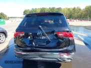 ✅ 2022 Volkswagen Tiguan S • VIN: 3VV0B7AX3NM045910 • Lot: 43461631. Listed on IAAI with 47,593 mi. Free auction sales archive from the USA and detailed vehicle history report at DreamBid. Image 6.