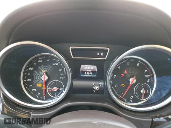 ✅ 2018 Mercedes-Benz GL 450 • VIN: 4JGDF6EE2JA996254 • Lot: 44910924. Listed on Copart with 83,249 mi. Free auction sales archive from the USA and detailed vehicle history report at DreamBid. Image 9.