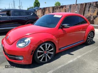 ✅ 2012 Volkswagen Beetle Turbo • VIN: 3VWVA7AT6CM624825 • Lot: 56560985. Listed on Copart with 126,116 mi. Free auction sales archive from the USA and detailed vehicle history report at DreamBid. Image 1.