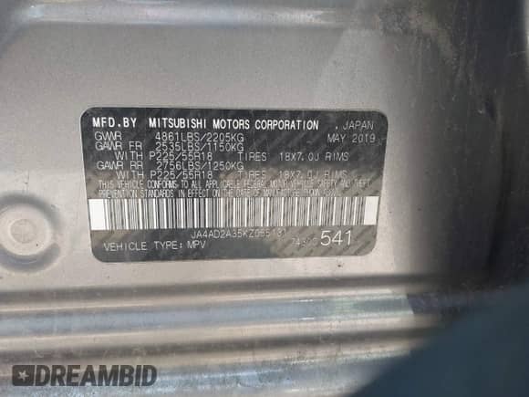 2019 Mitsubishi Outlander ES z VIN JA4AD2A35KZ055131, wystawiony jako IAAI lot #42877312 z przebiegiem 205 498 mil mil oraz . Historia ofert i sprzedaży dostępna na DreamBid. Obrazek 9.