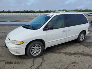 ✅ 1998 Dodge Caravan SE • VIN: 1B4GP45G5WB728348 • Lot: 81627285. Wystawiony na Copart z przebiegiem 165 983 mil. Bezpłatny archiwum sprzedaży aukcyjnych z USA i szczegółowy raport historii pojazdu na DreamBid. Zdjęcie 1.