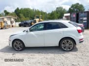 ✅ 2016 Audi Q3 Prestige • VIN: WA1GFCFS6GR004867 • Lot: 43078868. Wystawiony na IAAI z przebiegiem 120 150 mil. Bezpłatny archiwum sprzedaży aukcyjnych z USA i szczegółowy raport historii pojazdu na DreamBid. Zdjęcie 14.