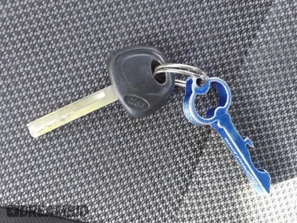 ✅ 2014 Hyundai Accent GS • VIN: KMHCT5AE0EU151671 • Lot: 43552888. Wystawiony na IAAI z przebiegiem 172 186 mil. Bezpłatny archiwum sprzedaży aukcyjnych z USA i szczegółowy raport historii pojazdu na DreamBid. Zdjęcie 11.