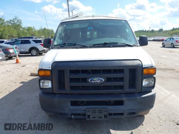 ✅ 2012 Ford Econoline Cargo Recreational • VIN: 1FTNE2EL9CDA43092 • Lot: 43149056. Wystawiony na IAAI z przebiegiem 116 944 mil. Bezpłatny archiwum sprzedaży aukcyjnych z USA i szczegółowy raport historii pojazdu na DreamBid. Zdjęcie 12.