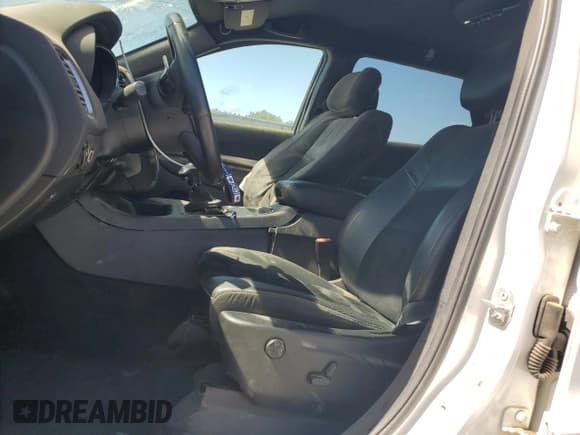 ✅ 2018 Dodge Durango GT • VIN: 1C4RDHDG7JC302273 • Lot: 61336965. Listed on Copart with 71,395 mi. Free auction sales archive from the USA and detailed vehicle history report at DreamBid. Image 7.