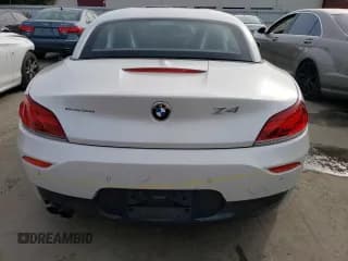 ✅ 2015 BMW Z4 sDrive28i • VIN: WBALL5C5XFP557195 • Lot: 36542343. Wystawiony na Copart z przebiegiem 57 364 mil. Bezpłatny archiwum sprzedaży aukcyjnych z USA i szczegółowy raport historii pojazdu na DreamBid. Zdjęcie 6.
