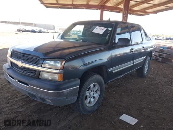 ✅ 2004 Chevrolet Avalanche Z66 • VIN: 3GNEC12T34G236497 • Lot: 43212783. Listed on IAAI with 225,344 mi. Free auction sales archive from the USA and detailed vehicle history report at DreamBid. Image 2.