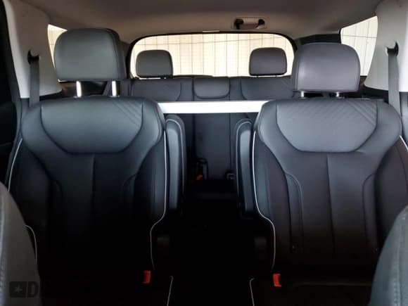 ✅ 2023 Hyundai Palisade XRT • VIN: KM8R34GE1PU561569 • Лот: 83908104. Опубликован ранее на Copart с пробегом 29 213 миль. Бесплатный доступ к архиву аукционных продаж из США и подробный отчёт об истории автомобиля на DreamBid. Изображение 10.