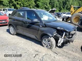 ✅ 2021 Hyundai Venue SE • VIN: KMHRB8A39MU066470 • Lot: 66068994. Wystawiony na Copart z przebiegiem 73 357 mil. Bezpłatny archiwum sprzedaży aukcyjnych z USA i szczegółowy raport historii pojazdu na DreamBid. Zdjęcie 4.