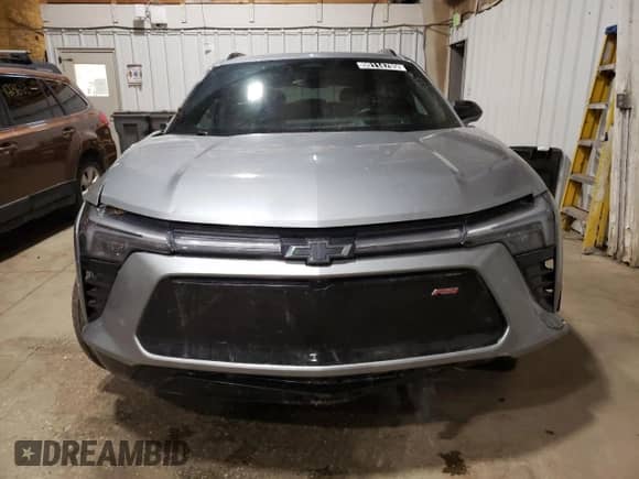 2024 Chevrolet Blazer EV eAWD RS z VIN 3GNKDCRJ8RS249637, wystawiony jako Copart lot #90114705 z przebiegiem 18 802 mil mil oraz Czysty tytuł • Clean title. Historia ofert i sprzedaży dostępna na DreamBid. Obrazek 5.