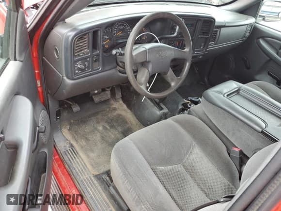 ✅ 2006 Chevrolet Silverado 2500HD LT1 • VIN: 1GCHK24U26E192989 • Лот: 89883025. Опубликован ранее на Copart с пробегом 177 096 миль. Бесплатный доступ к архиву аукционных продаж из США и подробный отчёт об истории автомобиля на DreamBid. Изображение 8.