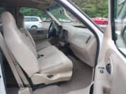 ✅ 2000 Ford F-150 XL • VIN: 2FTRX17L3YCA03228 • Lot: 42262388. Listed on IAAI with 122,929 mi. Free auction sales archive from the USA and detailed vehicle history report at DreamBid. Image 5.