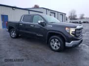 ✅ 2025 GMC Sierra 1500 SLT • VIN: 1GTUUDEDXSZ181258 • Лот: 90437835. Опубликован ранее на Copart с пробегом 15 831 миль. Бесплатный доступ к архиву аукционных продаж из США и подробный отчёт об истории автомобиля на DreamBid. Изображение 4.