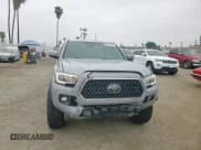 ✅ 2018 Toyota Tacoma SR5 • VIN: 3TMAZ5CN8JM063442 • Lot: 55141725. Listed on Copart with 110,926 mi. Free auction sales archive from the USA and detailed vehicle history report at DreamBid. Image 13.