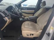 ✅ 2017 Ford Explorer XLT • VIN: 1FM5K7D88HGA67338 • Лот: 59279345. Опубликован ранее на Copart с пробегом 94 283 миль. Бесплатный доступ к архиву аукционных продаж из США и подробный отчёт об истории автомобиля на DreamBid. Изображение 7.