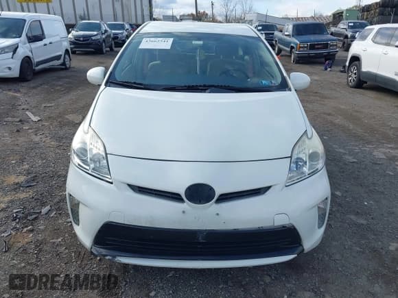 ✅ 2015 Toyota Prius Two • VIN: JTDKN3DU7F1889181 • Lot: 43662541. Listed on IAAI with 129,340 mi. Free auction sales archive from the USA and detailed vehicle history report at DreamBid. Image 12.