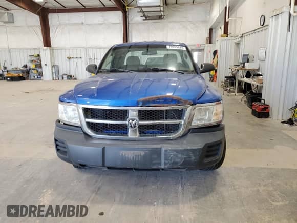 2008 Dodge Dakota ST z VIN 1D7HE22K88S565309, wystawiony jako Copart lot #79055614 z przebiegiem 194 974 mil mil oraz Czysty tytuł • Clean title. Historia ofert i sprzedaży dostępna na DreamBid. Obrazek 5.