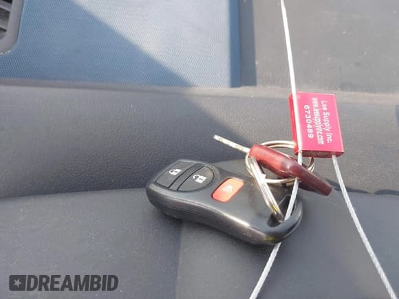 ✅ 2003 Nissan Murano SE • VIN: JN8AZ08W23W221012 • Lot: 42411941. Wystawiony na IAAI z przebiegiem 145 330 mil. Bezpłatny archiwum sprzedaży aukcyjnych z USA i szczegółowy raport historii pojazdu na DreamBid. Zdjęcie 11.