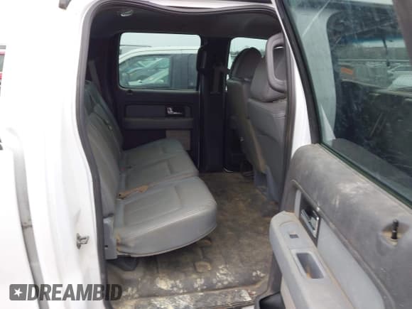 ✅ 2014 Ford F-150 XLT • VIN: 1FTFW1EF2EFB86513 • Lot: 43644500. Listed on IAAI with 157,444 mi. Free auction sales archive from the USA and detailed vehicle history report at DreamBid. Image 8.