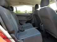 ✅ 2018 Volkswagen Tiguan S • VIN: 3VV0B7AX9JM108146 • Lot: 68926075. Wystawiony na Copart z przebiegiem 103 787 mil. Bezpłatny archiwum sprzedaży aukcyjnych z USA i szczegółowy raport historii pojazdu na DreamBid. Zdjęcie 11.