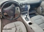 ✅ 2006 Mercedes-Benz C 230 Sport • VIN: WDBRF52H36F787455 • Lot: 85528235. Wystawiony na Copart z przebiegiem Nie podano. Bezpłatny archiwum sprzedaży aukcyjnych z USA i szczegółowy raport historii pojazdu na DreamBid. Zdjęcie 8.