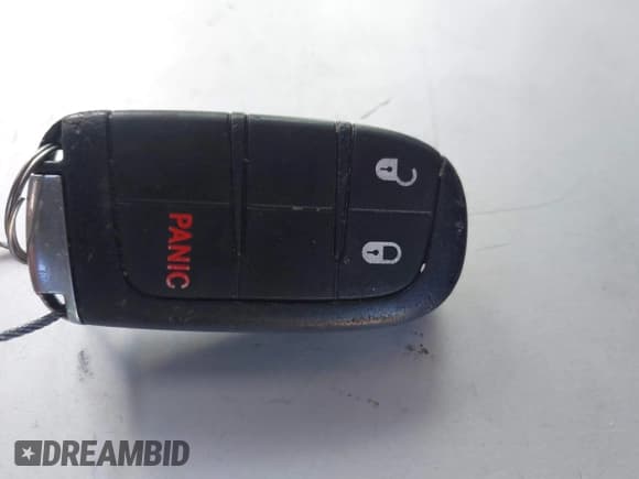 ✅ 2017 Dodge Journey Crossroad Plus • VIN: 3C4PDCGB8HT705493 • Лот: 42497664. Опубликован ранее на IAAI с пробегом 170 556 миль. Бесплатный доступ к архиву аукционных продаж из США и подробный отчёт об истории автомобиля на DreamBid. Изображение 11.