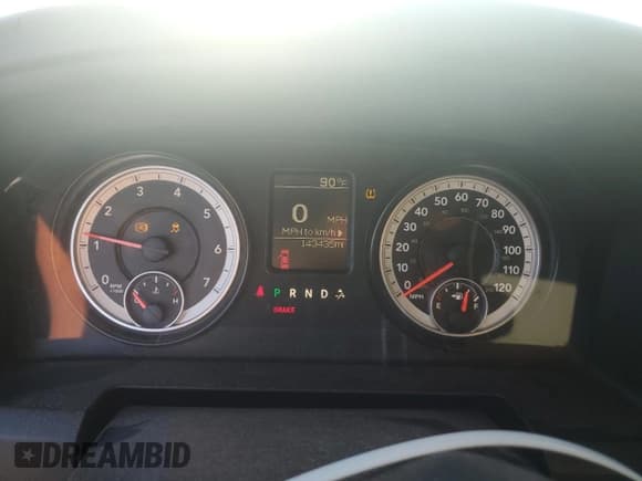 ✅ 2014 Ram 1500 Express • VIN: 1C6RR6KT6ES455381 • Lot: 69567025. Wystawiony na Copart z przebiegiem 143 435 mil. Bezpłatny archiwum sprzedaży aukcyjnych z USA i szczegółowy raport historii pojazdu na DreamBid. Zdjęcie 9.