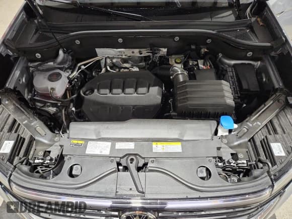 ✅ 2025 Volkswagen Atlas SE • VIN: 1V2WE2CA8SC225701 • Lot: 86530305. Wystawiony na Copart z przebiegiem 10 226 mil. Bezpłatny archiwum sprzedaży aukcyjnych z USA i szczegółowy raport historii pojazdu na DreamBid. Zdjęcie 12.