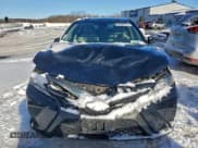 ✅ 2019 Toyota Camry SE • VIN: 4T1B11HK8KU847356 • Лот: 95488775. Опубликован ранее на Copart с пробегом 155 723 миль. Бесплатный доступ к архиву аукционных продаж из США и подробный отчёт об истории автомобиля на DreamBid. Изображение 5.