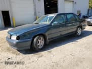 ✅ 1998 Volvo S70 • VIN: YV1LS5531W2483710 • Lot: 76098124. Listed on Copart with 236,374 mi. Free auction sales archive from the USA and detailed vehicle history report at DreamBid. Image 1.