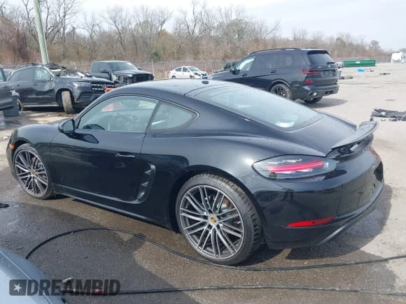 ✅ 2024 Porsche 718 Cayman • VIN: WP0AA2A89RK255443 • Lot: 41390248. Wystawiony na IAAI z przebiegiem 3 098 mil. Bezpłatny archiwum sprzedaży aukcyjnych z USA i szczegółowy raport historii pojazdu na DreamBid. Zdjęcie 14.