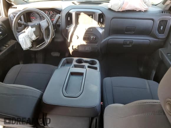 ✅ 2019 Chevrolet Silverado 1500 Custom • VIN: 1GCRYBEF7KZ208030 • Lot: 75328914. Wystawiony na Copart z przebiegiem 41 760 mil. Bezpłatny archiwum sprzedaży aukcyjnych z USA i szczegółowy raport historii pojazdu na DreamBid. Zdjęcie 8.