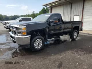 ✅ 2018 Chevrolet Silverado 2500HD Work Truck • VIN: 1GC0KUEG3JZ193989 • Lot: 82049045. Wystawiony na Copart z przebiegiem 242 644 mil. Bezpłatny archiwum sprzedaży aukcyjnych z USA i szczegółowy raport historii pojazdu na DreamBid. Zdjęcie 1.