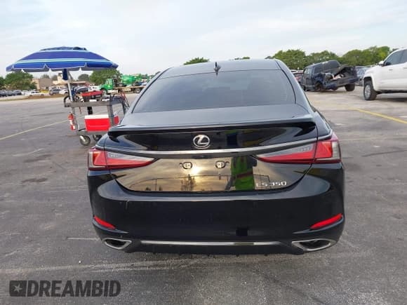 ✅ 2024 Lexus ES 350 F Sport • VIN: 58AJZ1B13RU174998 • Лот: 41641596. Опубликован ранее на IAAI с пробегом 7 107 миль. Бесплатный доступ к архиву аукционных продаж из США и подробный отчёт об истории автомобиля на DreamBid. Изображение 16.