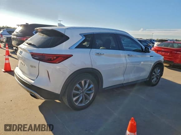✅ 2019 Infiniti QX50 Pure • VIN: 3PCAJ5M14KF132684 • Lot: 94663835. Listed on Copart with 146,256 mi. Free auction sales archive from the USA and detailed vehicle history report at DreamBid. Image 3.