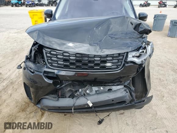 ✅ 2022 Land Rover Discovery S • VIN: SALRJ2EX7N2462341 • Лот: 82066205. Опубликован ранее на Copart с пробегом 27 923 миль. Бесплатный доступ к архиву аукционных продаж из США и подробный отчёт об истории автомобиля на DreamBid. Изображение 12.