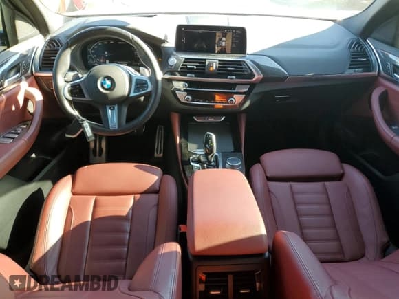 ✅ 2021 BMW X4 M40i • VIN: 5UX2V5C05M9H59295 • Lot: 71312963. Wystawiony na Copart z przebiegiem 31 050 mil. Bezpłatny archiwum sprzedaży aukcyjnych z USA i szczegółowy raport historii pojazdu na DreamBid. Zdjęcie 8.
