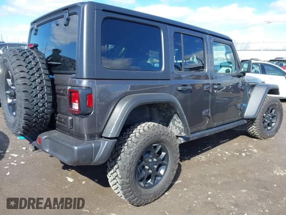 ✅ 2024 Jeep Wrangler Willys • VIN: 1C4RJXN61RW322456 • Лот: 41747226. Опубликован ранее на IAAI с пробегом 2 043 миль. Бесплатный доступ к архиву аукционных продаж из США и подробный отчёт об истории автомобиля на DreamBid. Изображение 4.